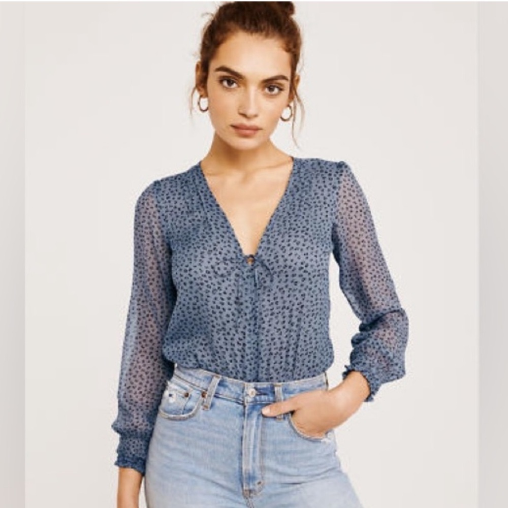 Abercrombie & Fitch Blue Patterned Blousy Bodysuit